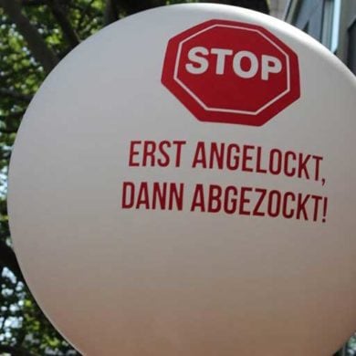 Demo-der-Direktversicherungsgeschädigten-Köln