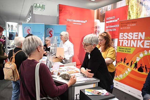 ARTIS-Uli Deck// 14.  Deutscher Seniorentag  2025 -vom 02.04.2025 bis 04.04.2025 im Rosengarten Mannheim